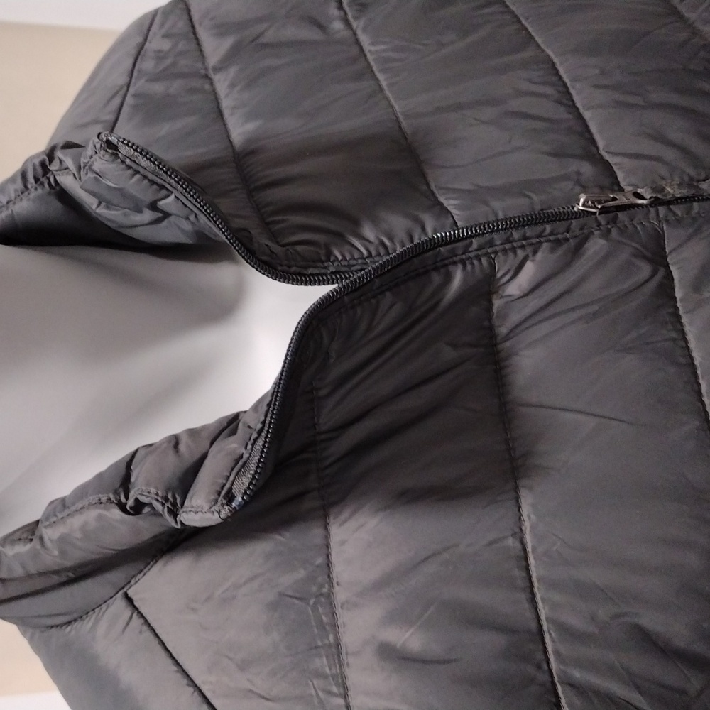 Amazon Essentials Gray Puffer Jacket. Nwot. Medium - image 4